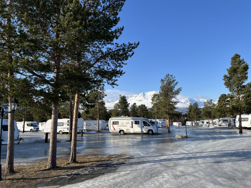 Bobiler på campingplass